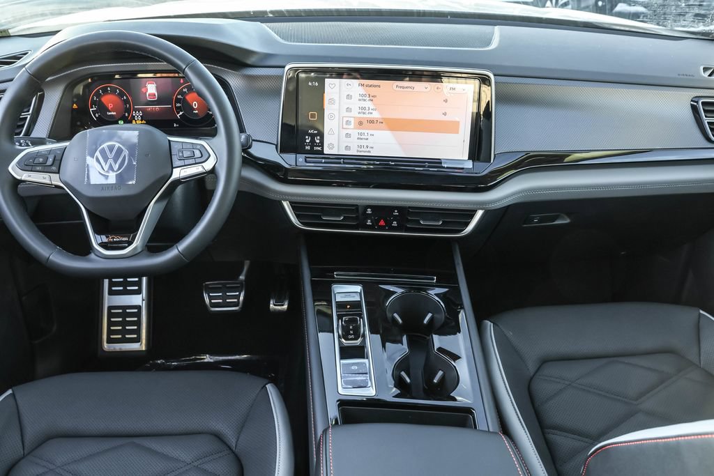 New 2026 Volkswagen Atlas Peak Edition AWD/4WD image 34