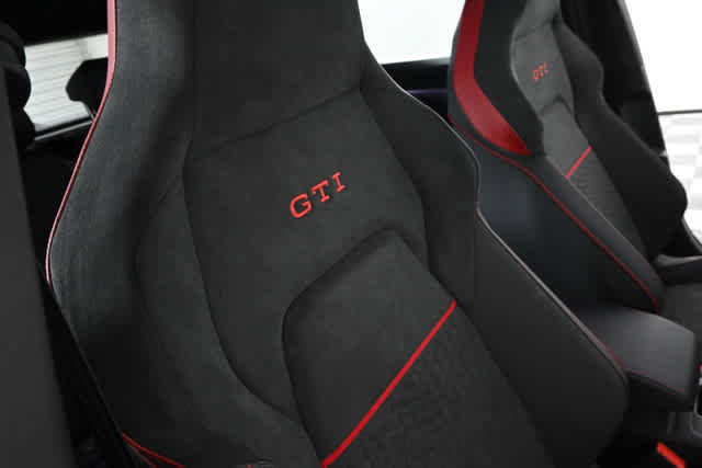 New 2026 Volkswagen GTI SE FWD image 13