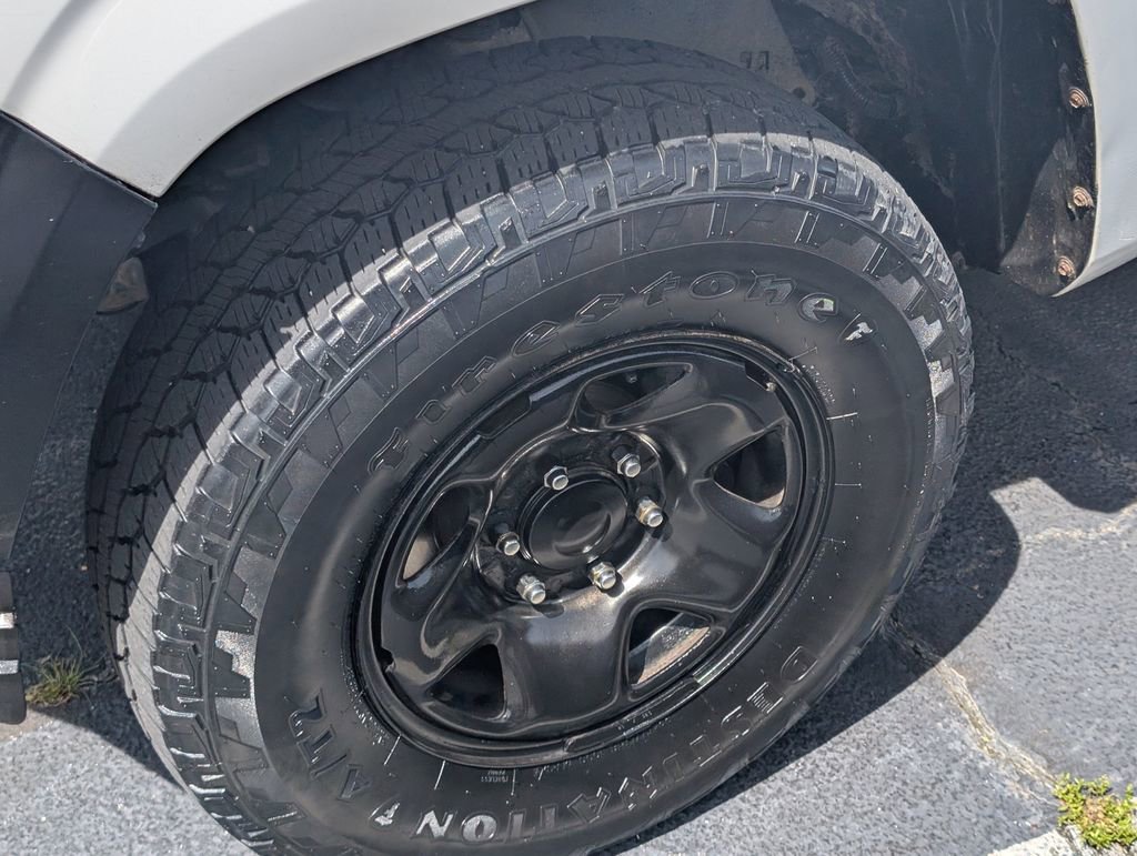 Used 2020 Toyota Tacoma SR image 19