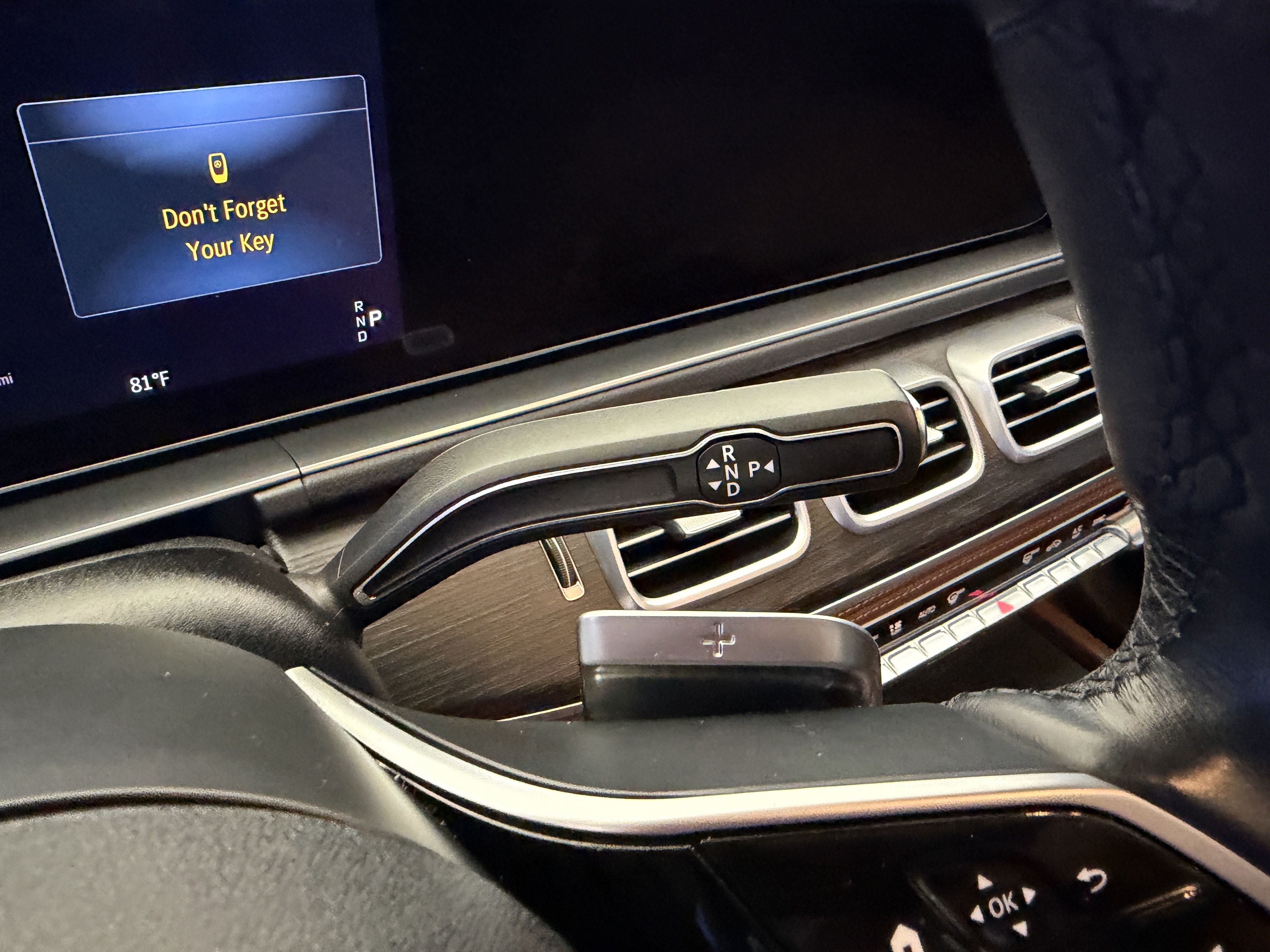 Used 2024 Mercedes-Benz GLE 350 4MATIC image 19