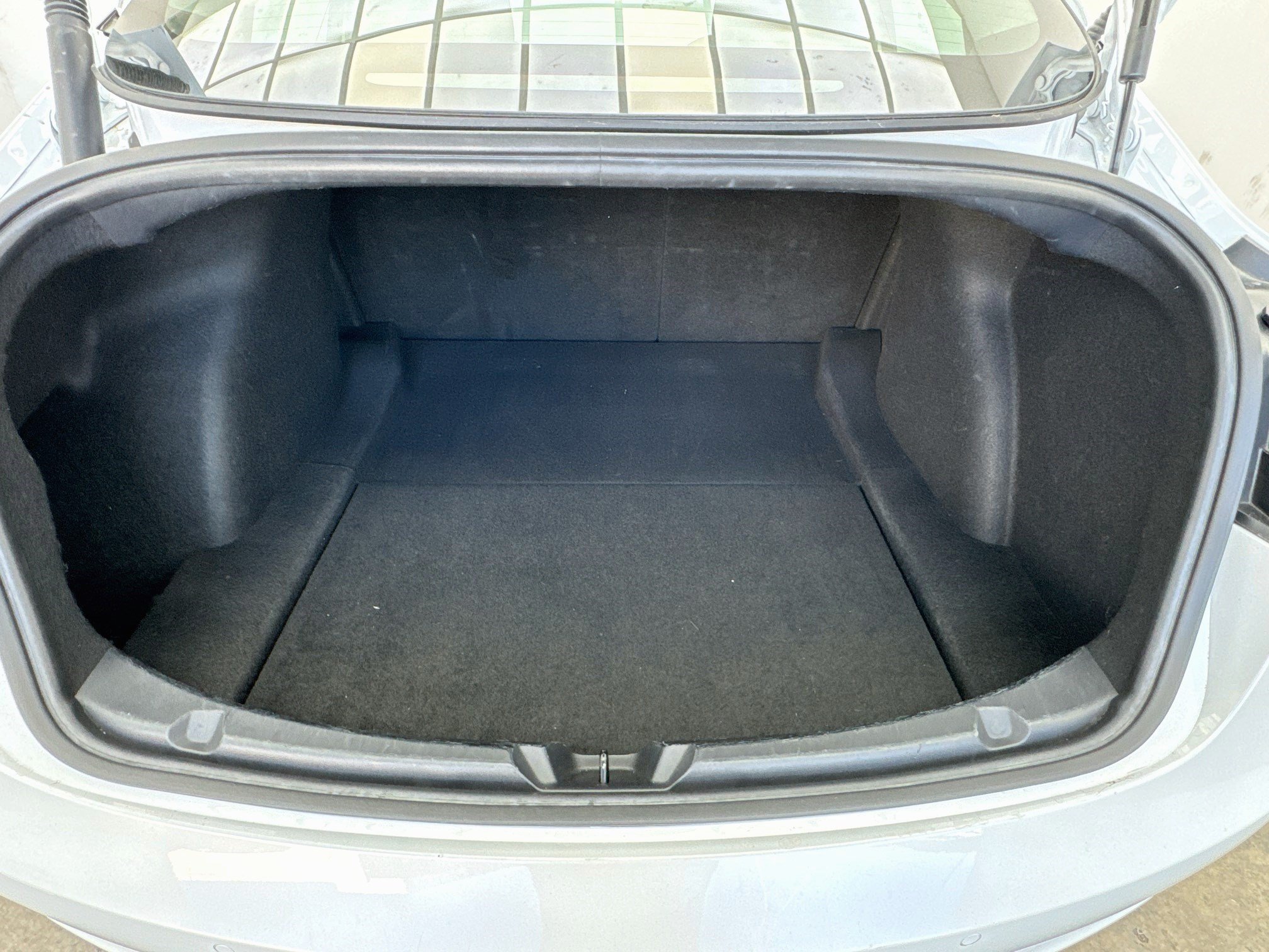 Used 2022 Tesla Model 3 Long Range AWD/4WD image 18