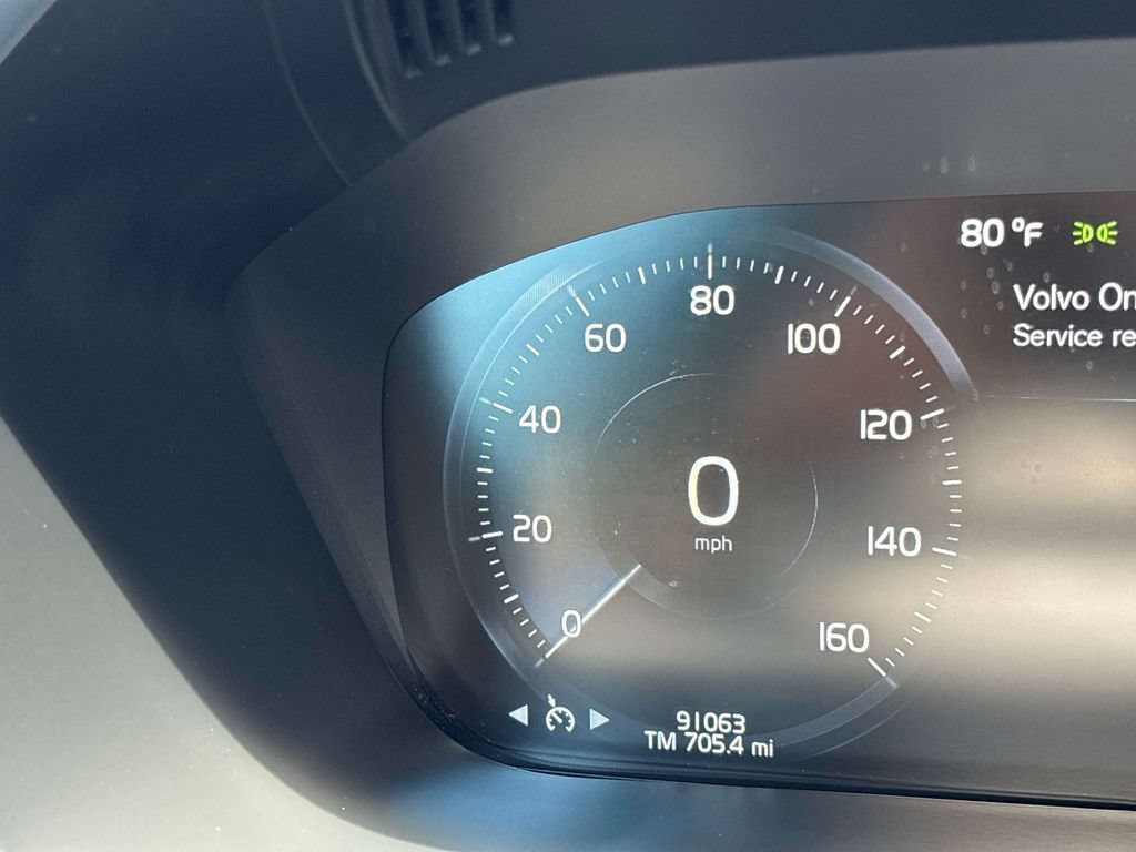 Used 2018 Volvo XC60 T6 Momentum w/ Advanced Package AWD/4WD image 20
