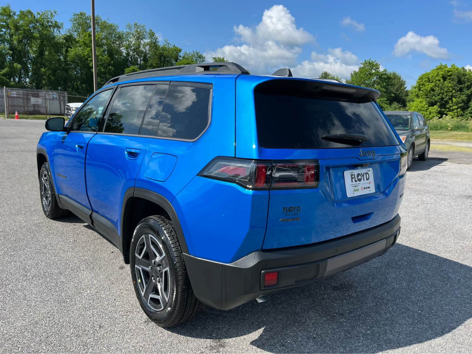 New 2026 Jeep Cherokee Laredo AWD/4WD image 5