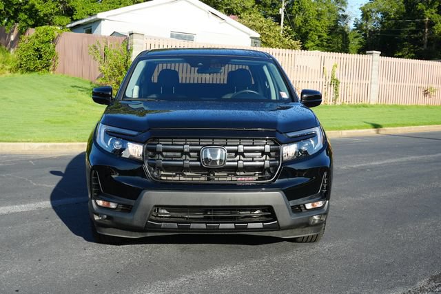 Used 2025 Honda Ridgeline Sport image 2