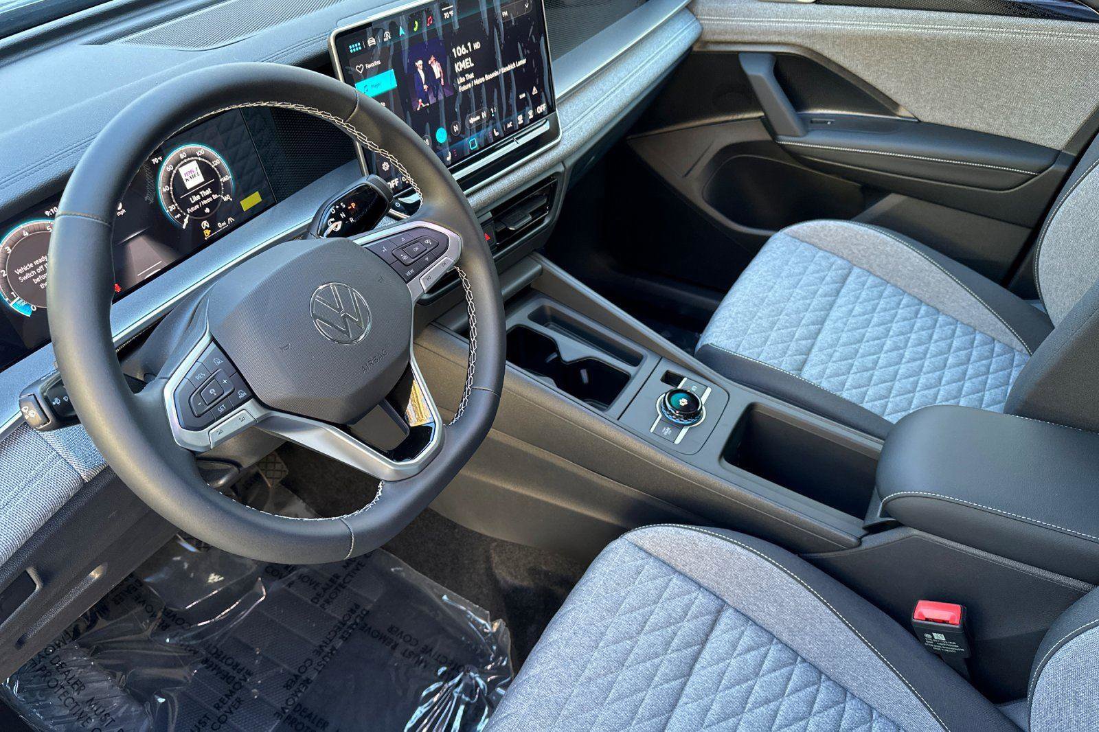 New 2025 Volkswagen Tiguan S image 9