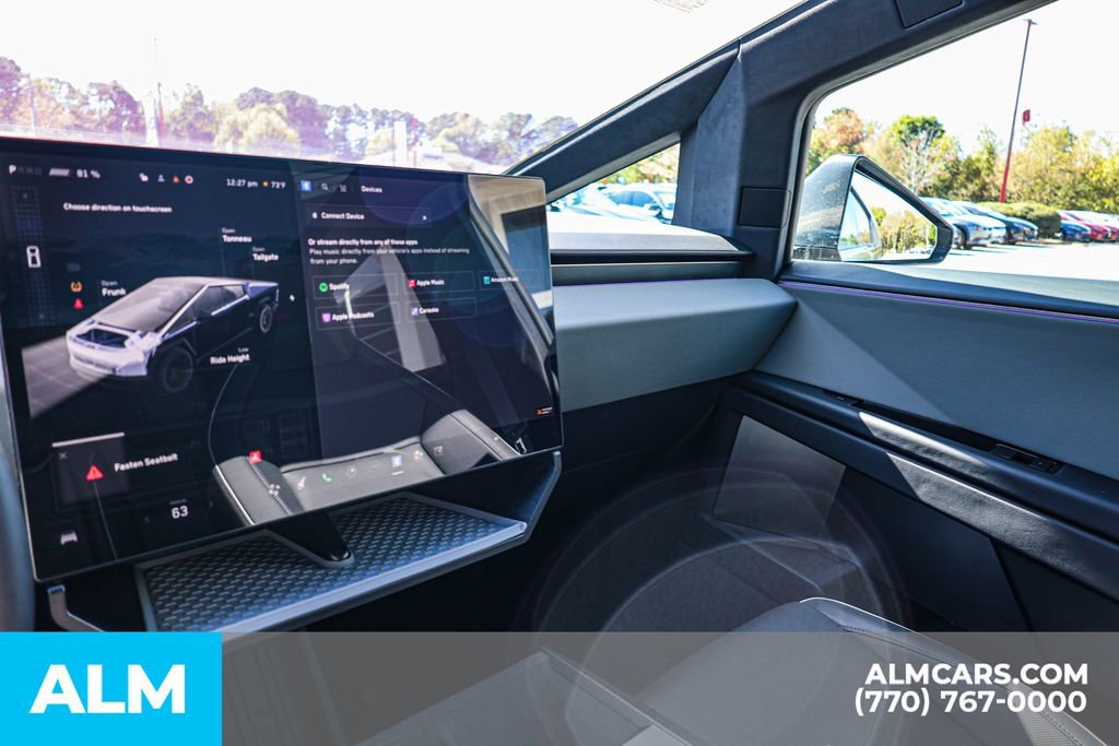 Used 2024 Tesla Cybertruck AWD Crew Cab image 36