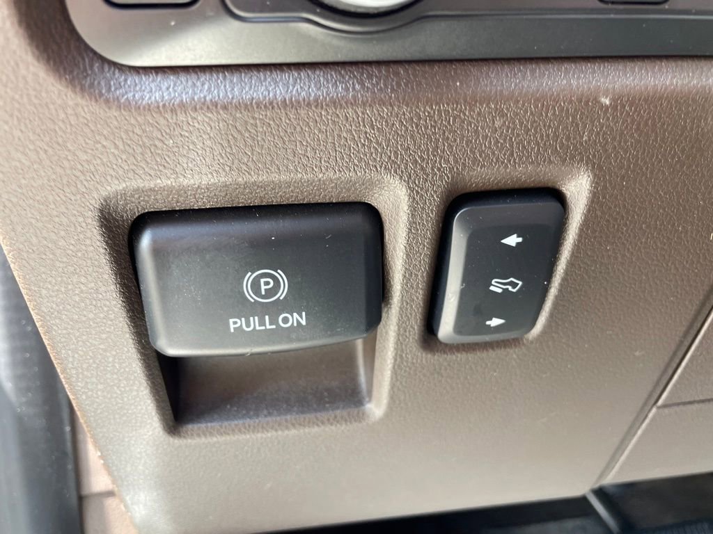 Used 2022 Ford F150 King Ranch w/ Equipment Group 601A High AWD/4WD image 16