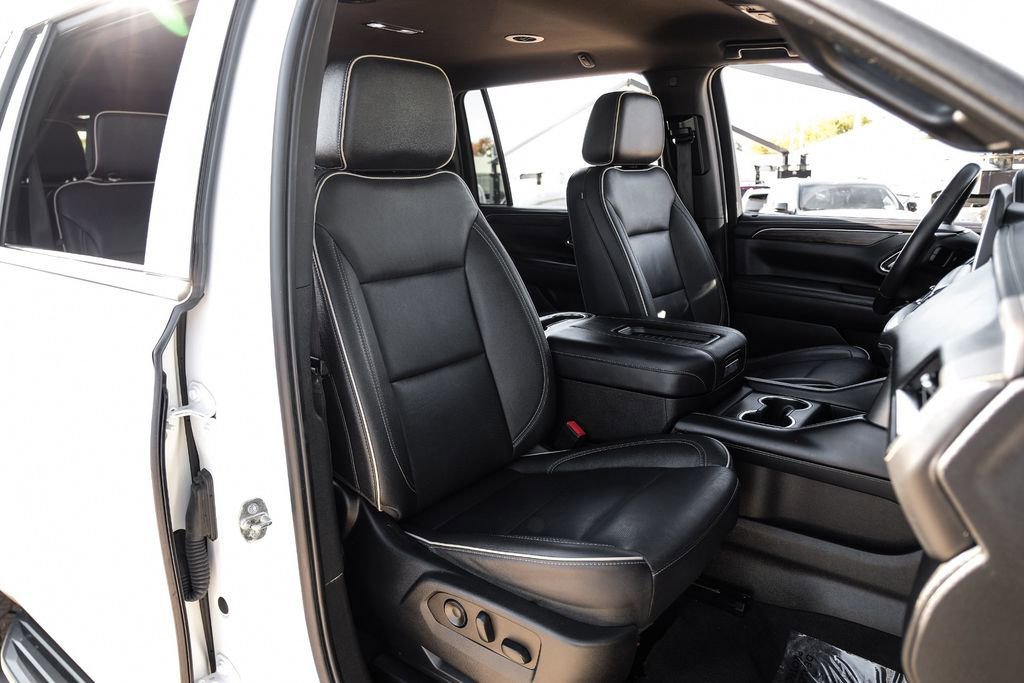 Used 2022 Chevrolet Suburban Premier image 35