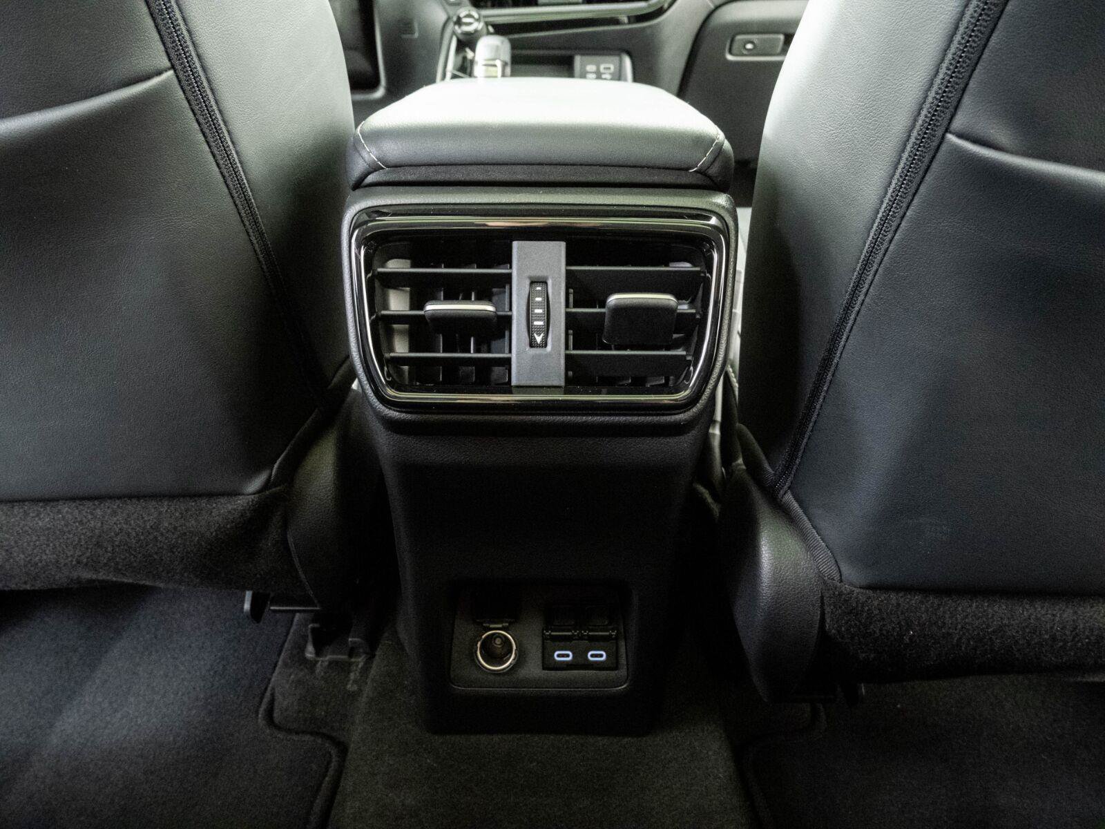 Used 2024 Lexus NX 350h AWD w/ Vision Package image 18