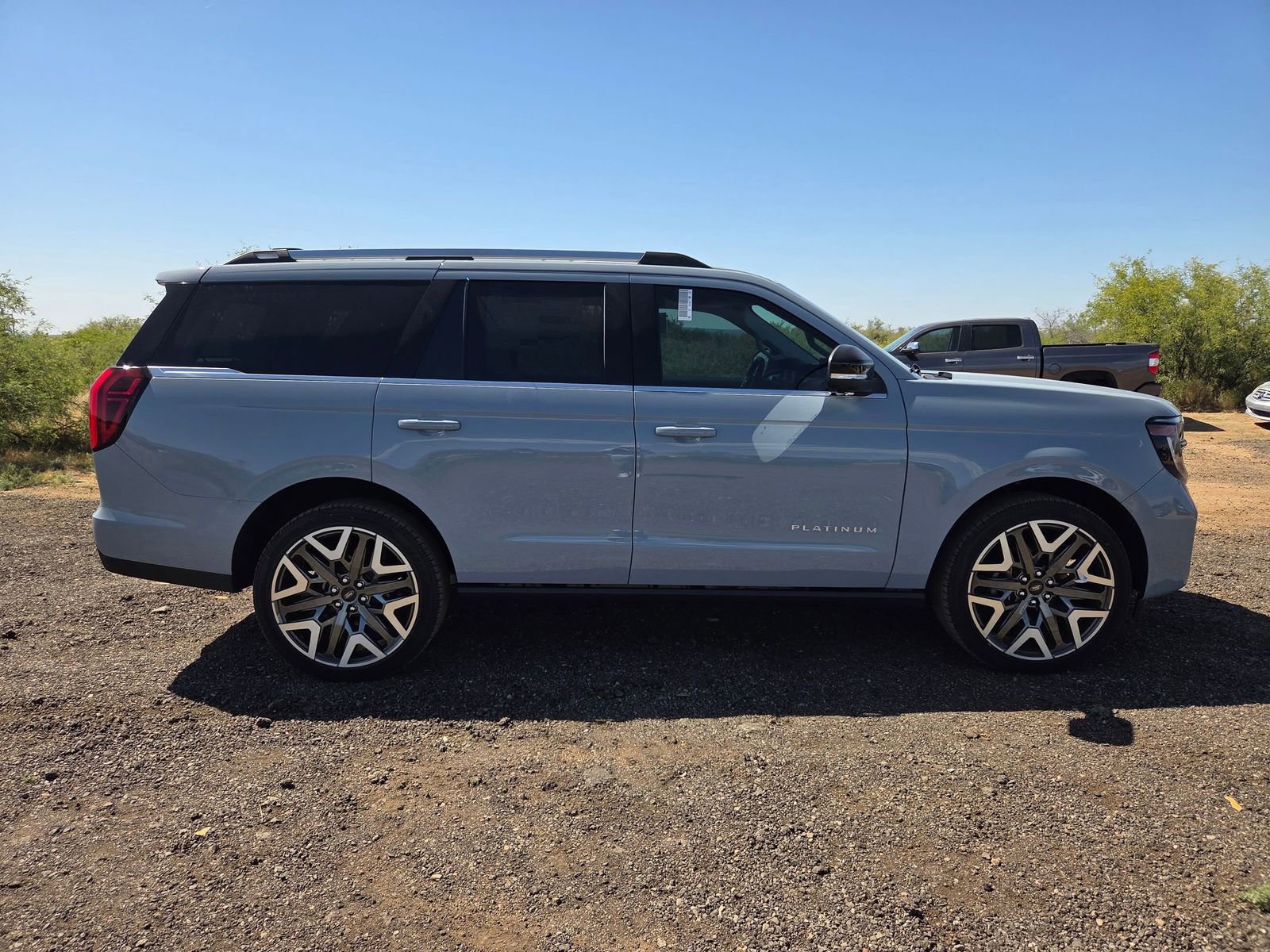 New 2026 Ford Expedition Platinum w/ Platinum Ultimate Package AWD/4WD image 4
