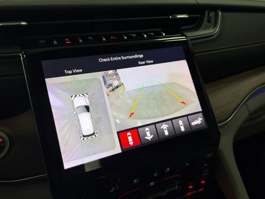 Used 2021 Jeep Grand Cherokee L Summit w/ Advanced Protech Group IV image 22