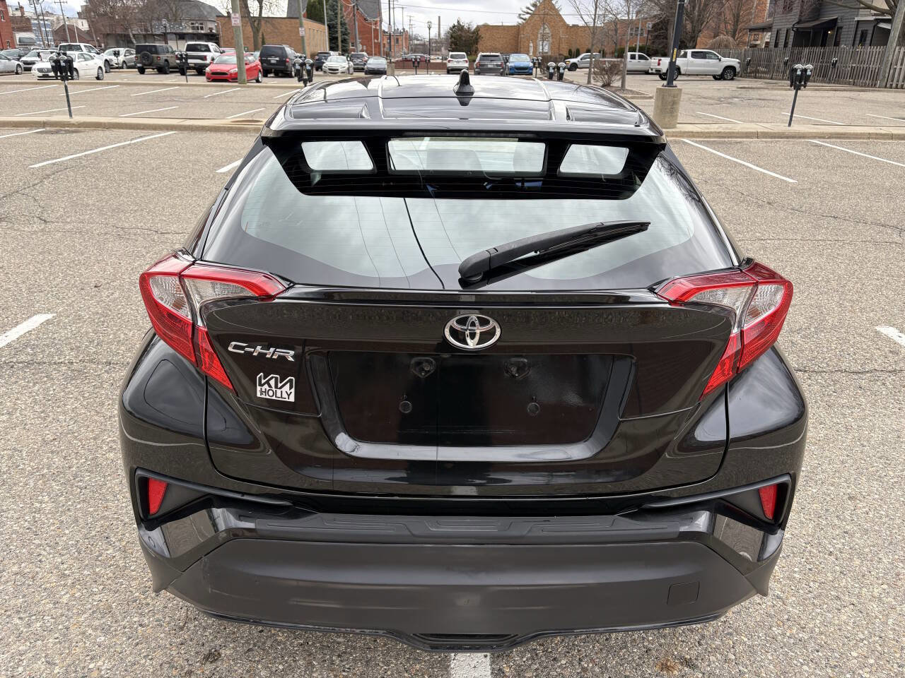 Used 2019 Toyota C-HR LE image 12