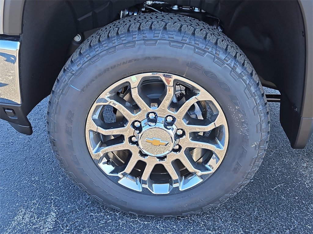 New 2026 Chevrolet Silverado 2500 LTZ w/ LTZ Premium Texas Edition image 13