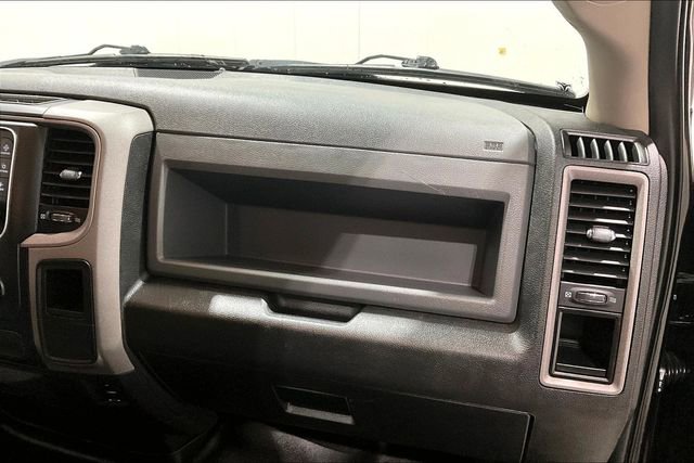 Used 2015 RAM 1500 Express image 28