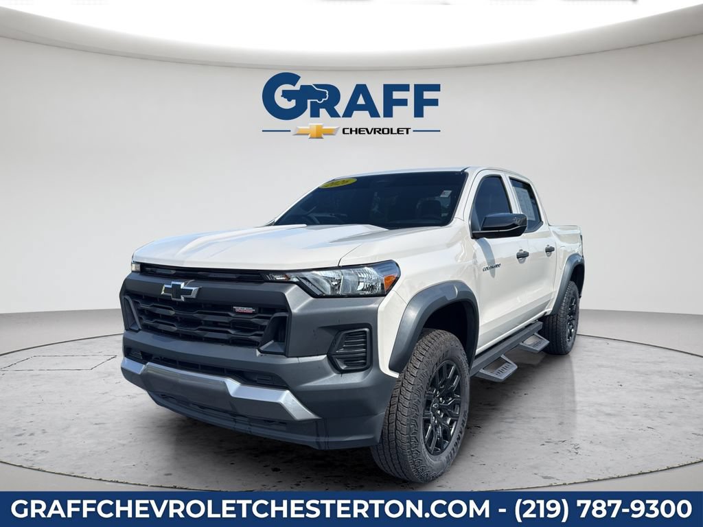 Used 2026 Chevrolet Colorado Trail Boss AWD/4WD image 1