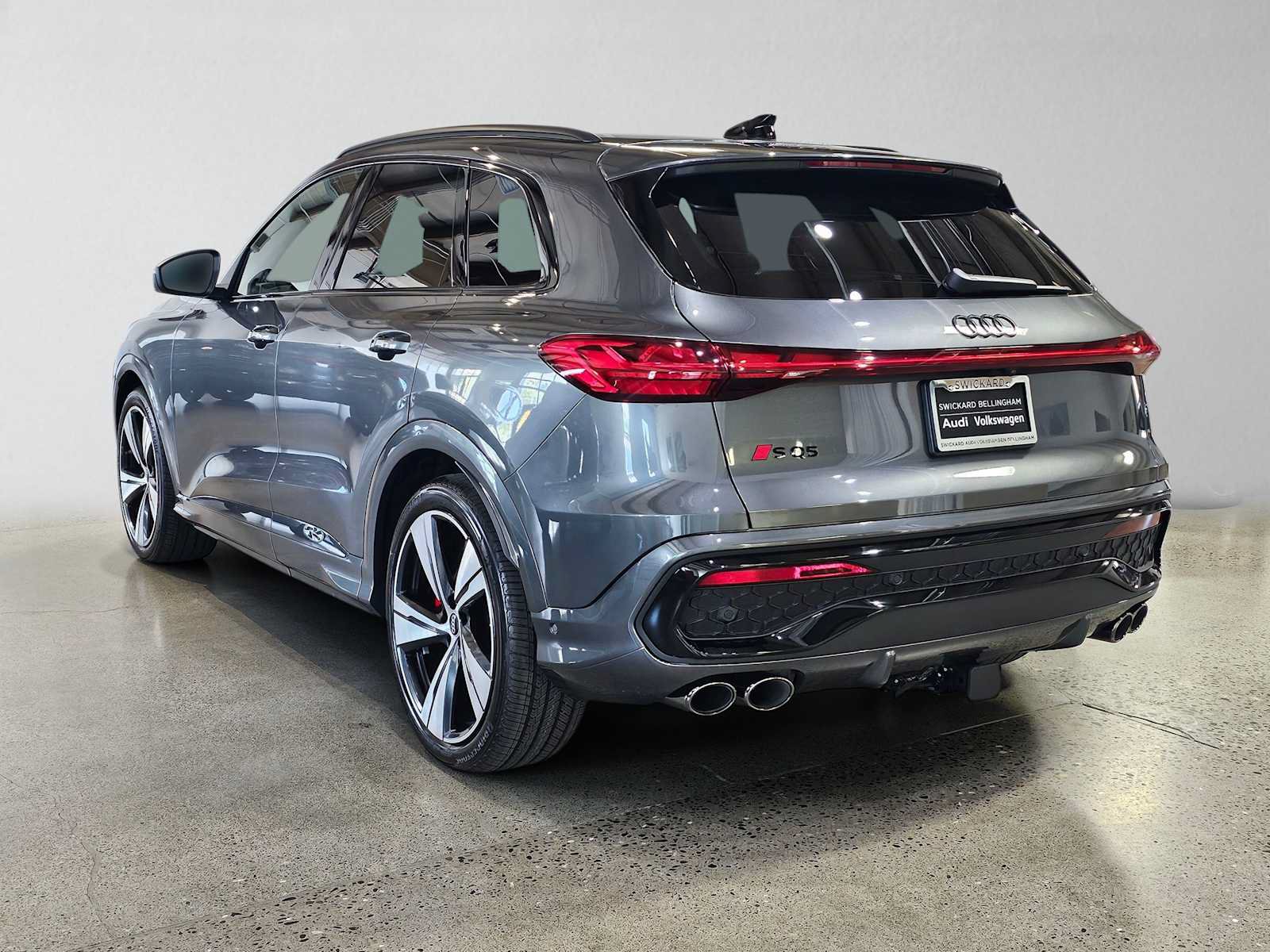 New 2026 Audi SQ5 Prestige AWD/4WD image 5