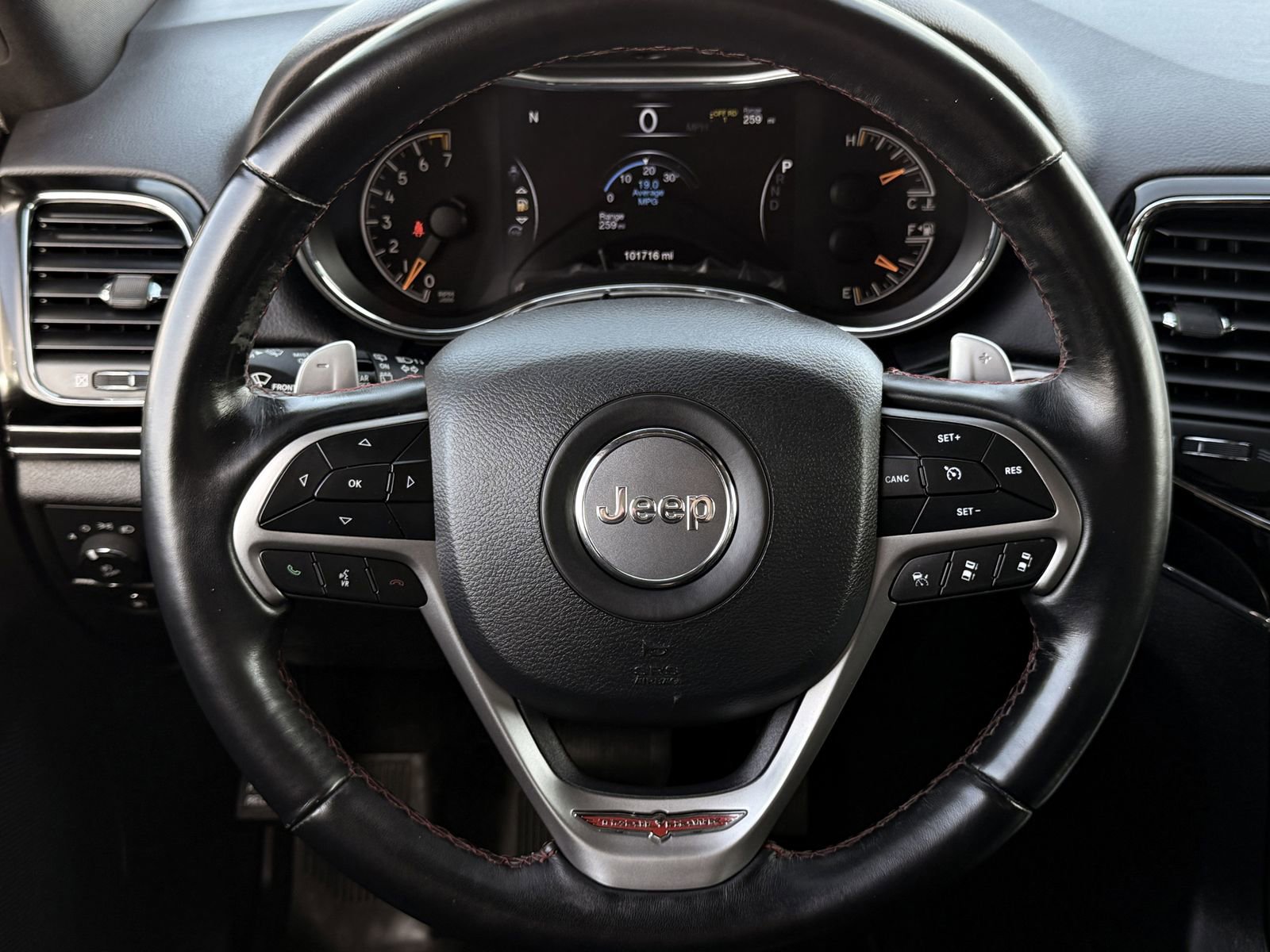 Used 2019 Jeep Grand Cherokee Trailhawk image 13