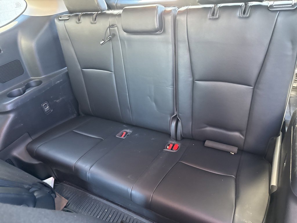 Used 2022 Toyota Highlander XLE image 10