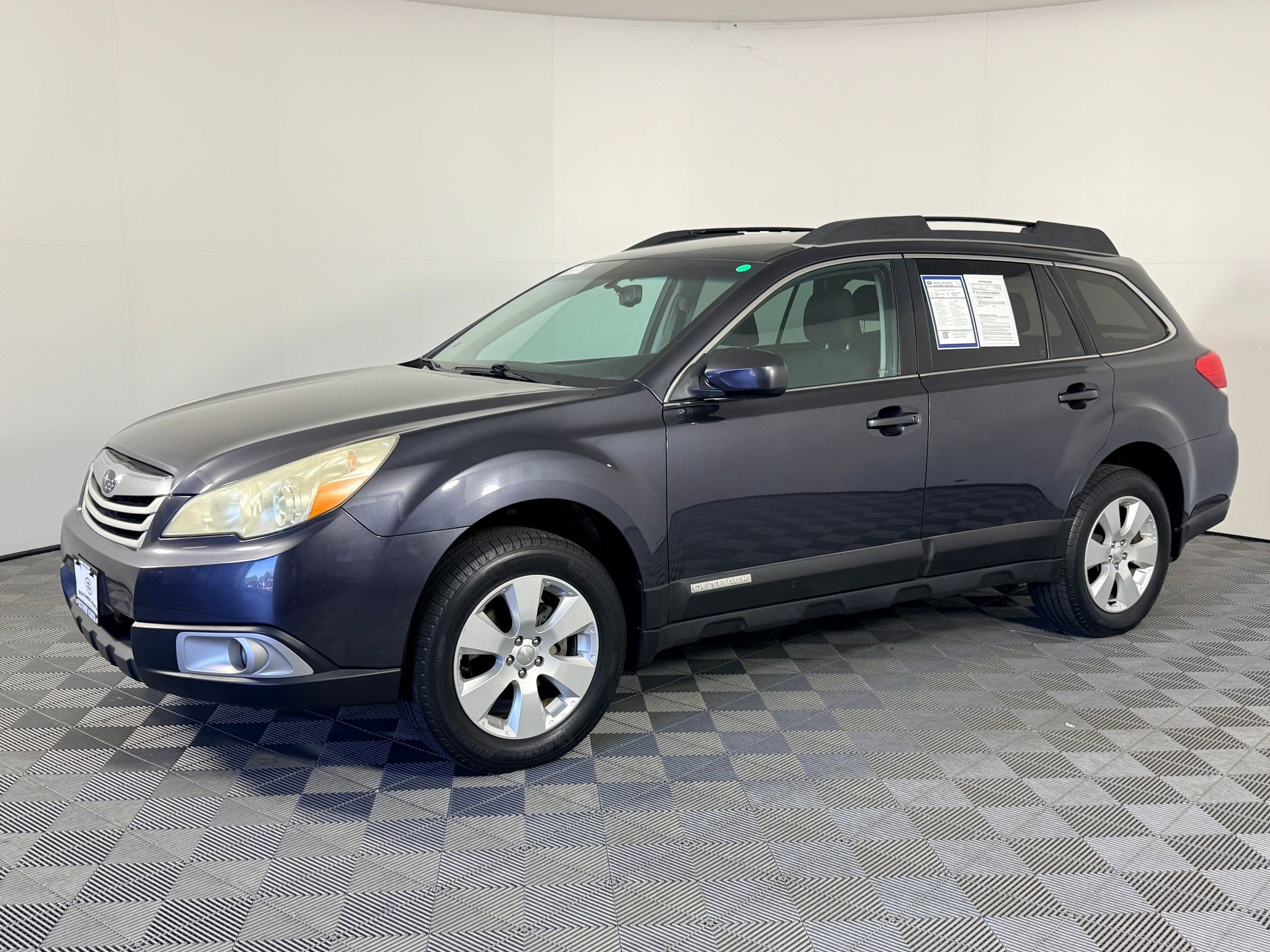 Used 2011 Subaru Outback 2.5i Premium w/ All-Weather Pkg