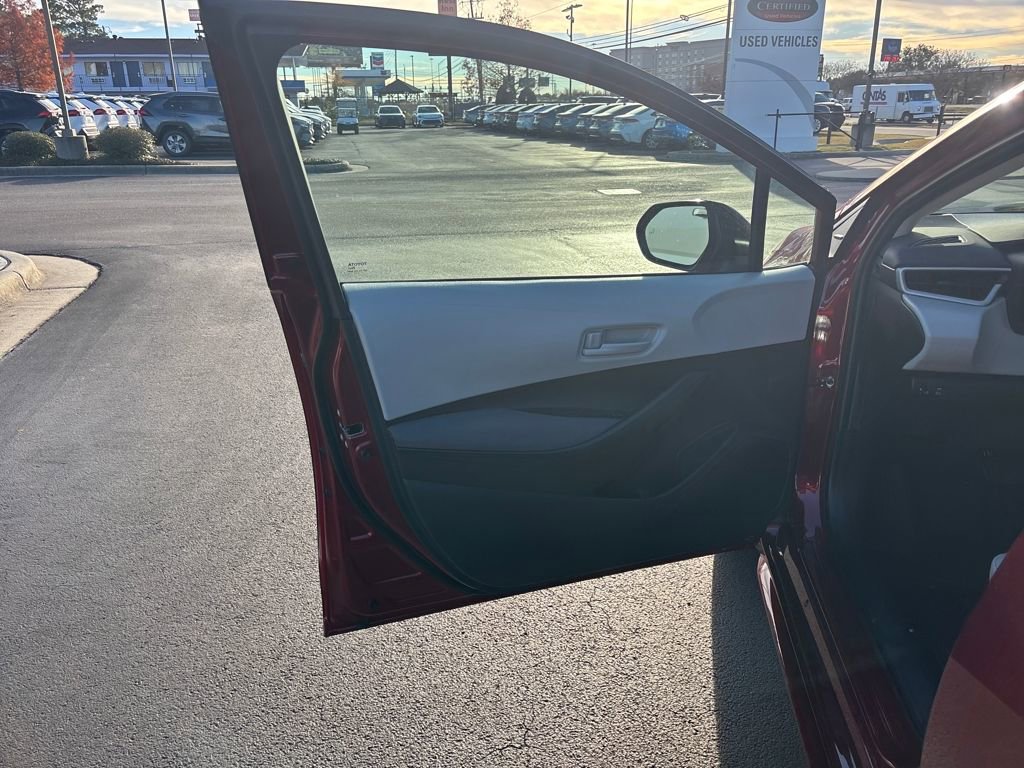 New 2026 Toyota Corolla LE image 10