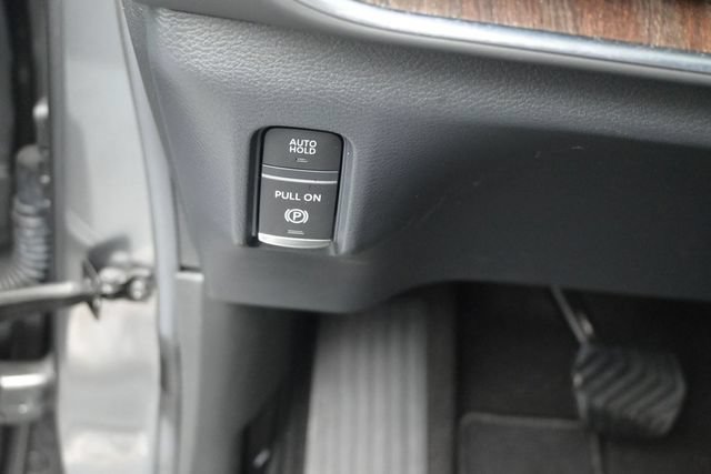 Used 2025 Nissan Armada SL RWD image 26