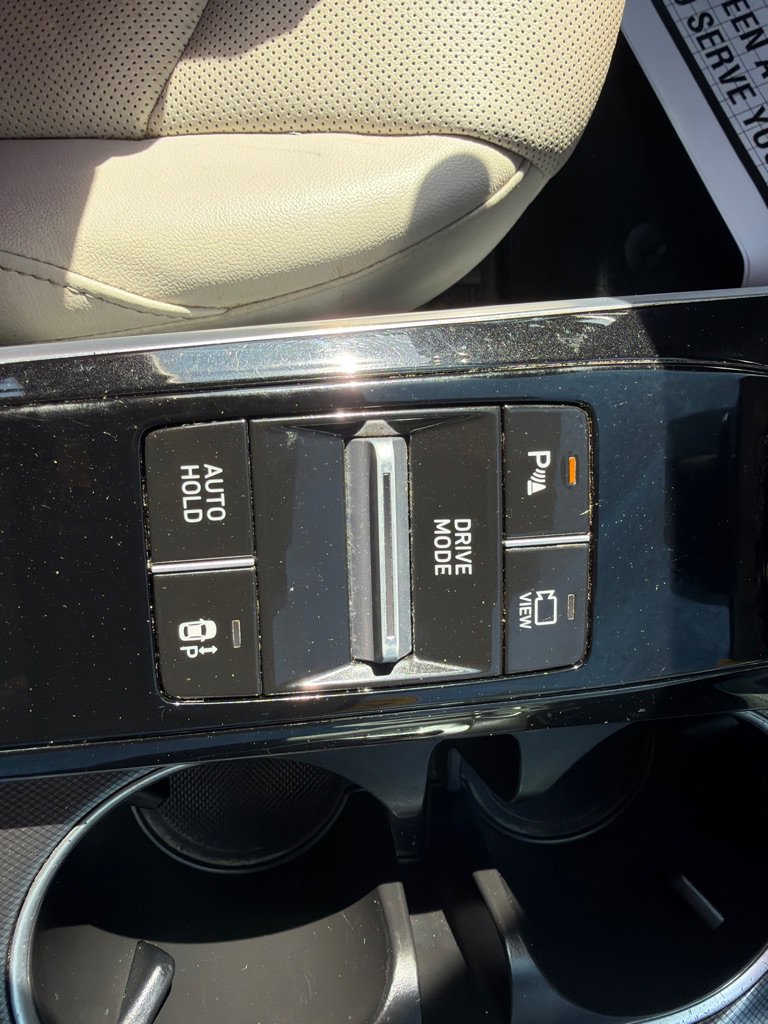 Used 2021 Hyundai Sonata Limited image 18