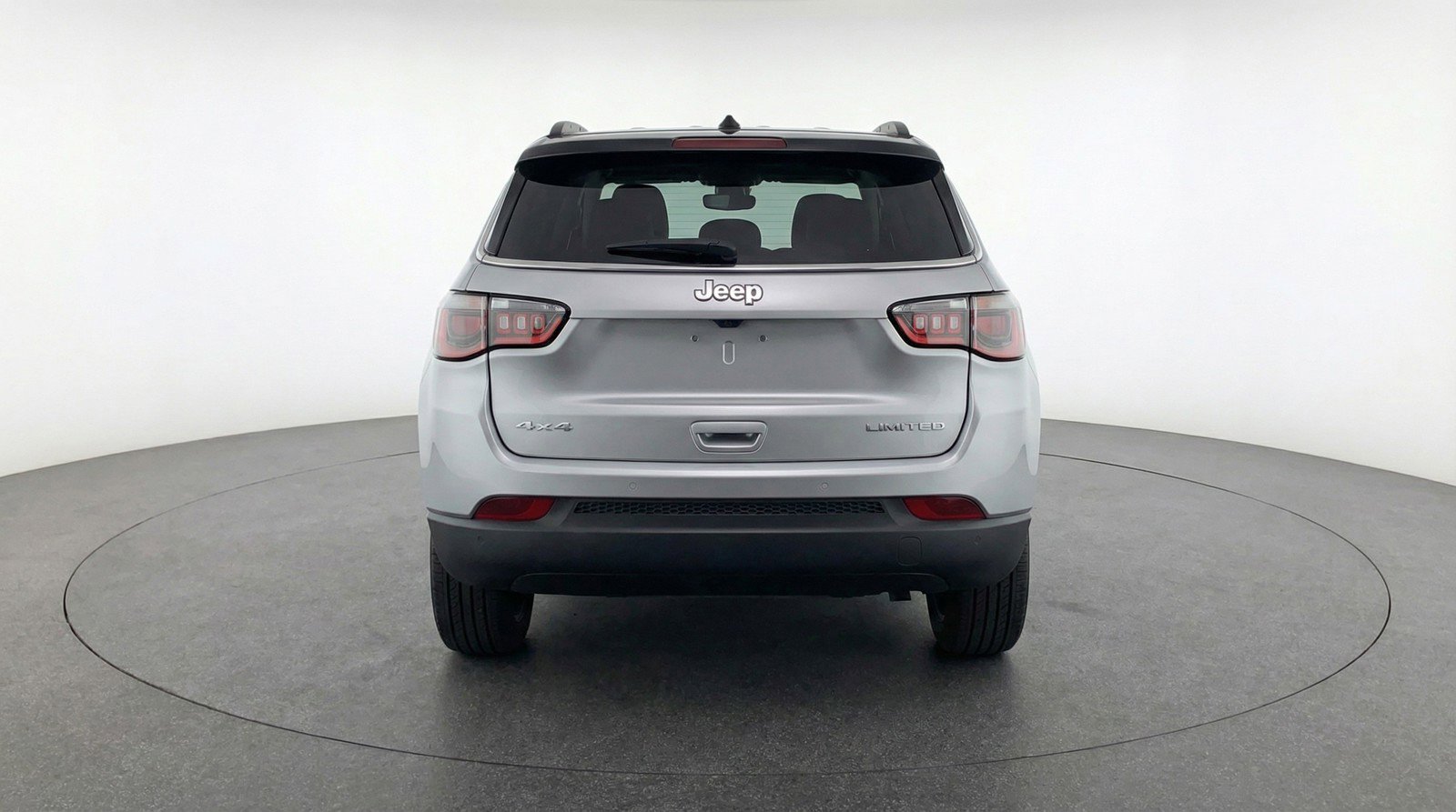 Used 2025 Jeep Compass Limited image 7