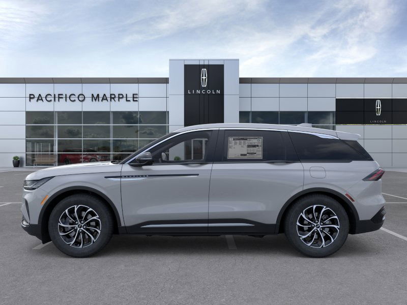 New 2026 Lincoln Nautilus Premier image 3