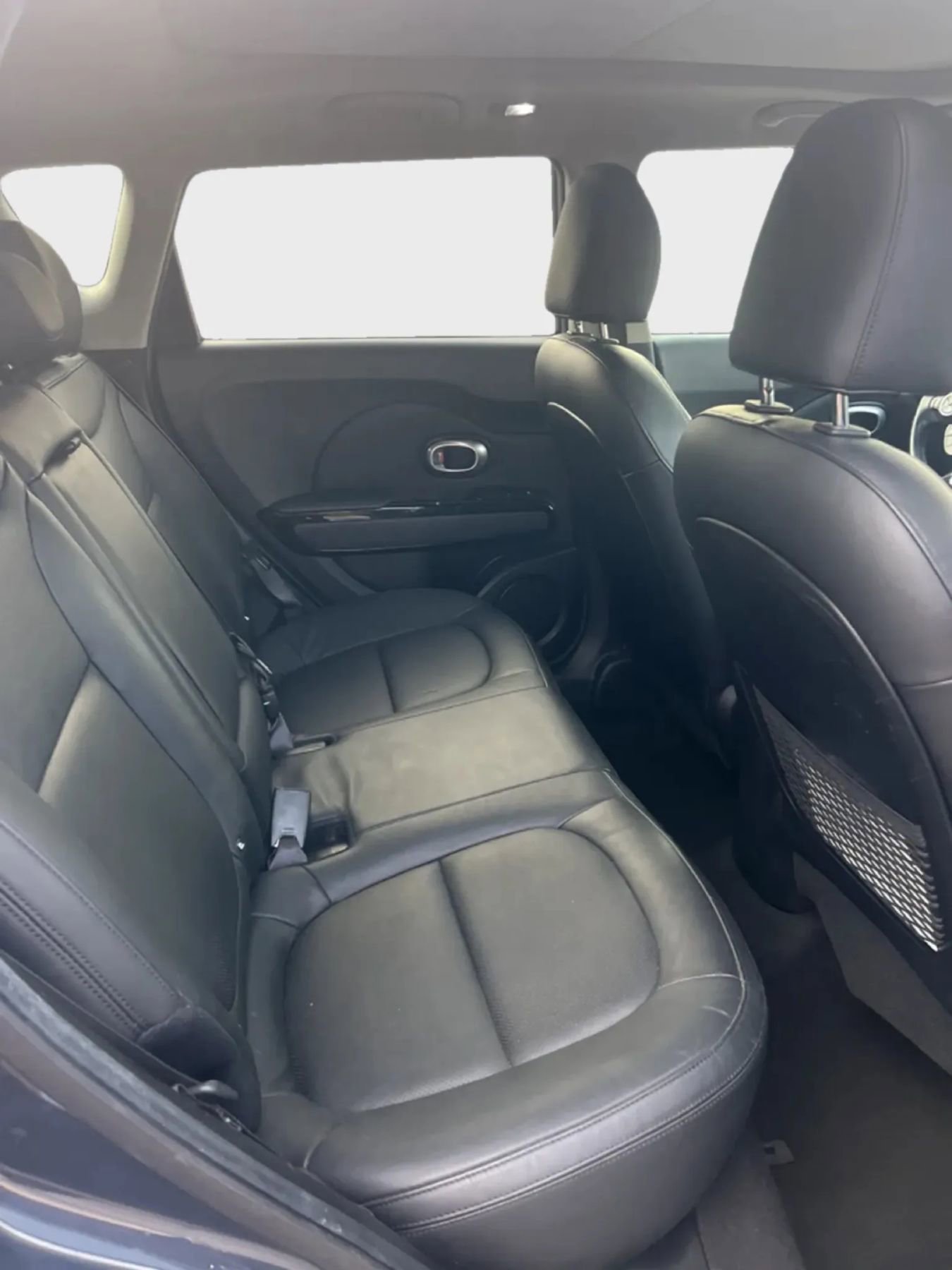Used 2016 Kia Soul ! w/ Premium Package FWD image 11