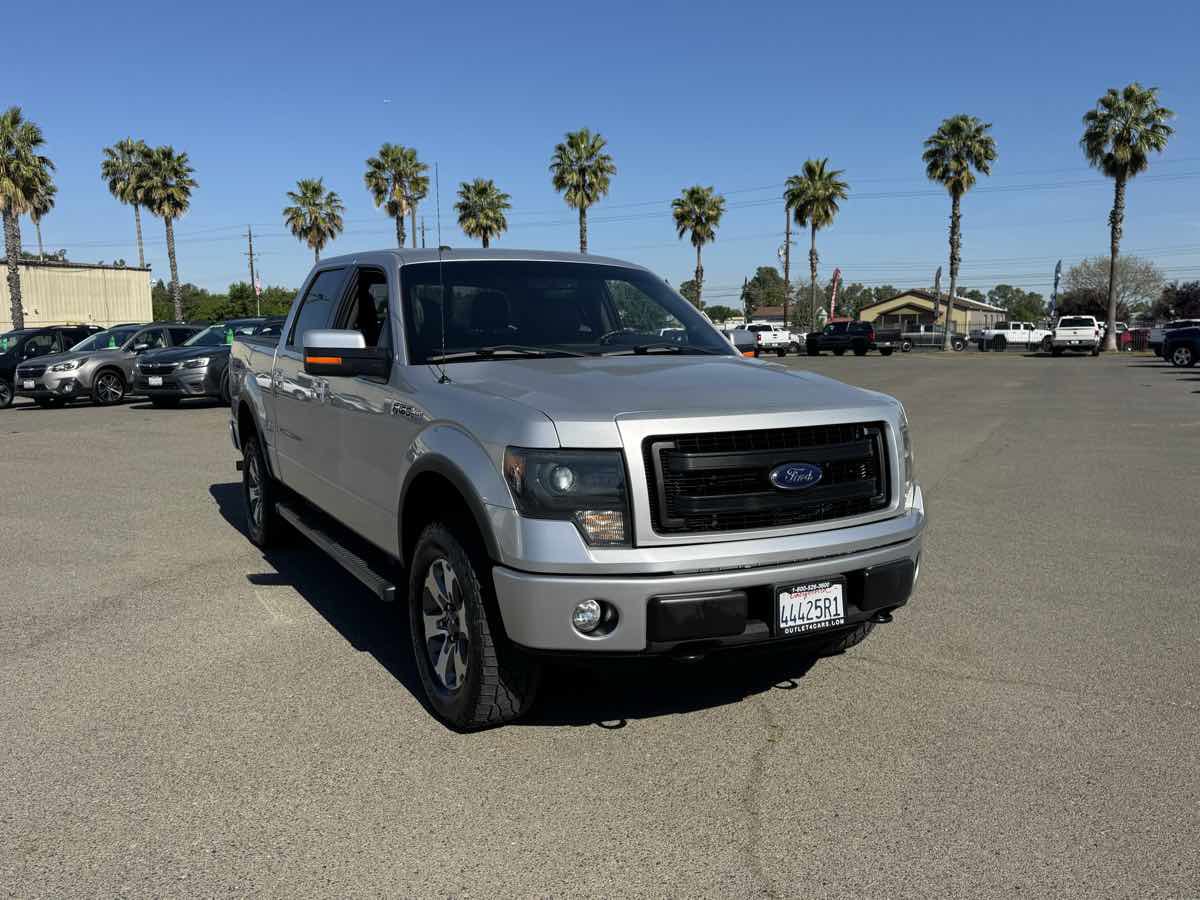 Used 2014 Ford F150 FX4 w/ Equipment Group 402A Luxury AWD/4WD image 3