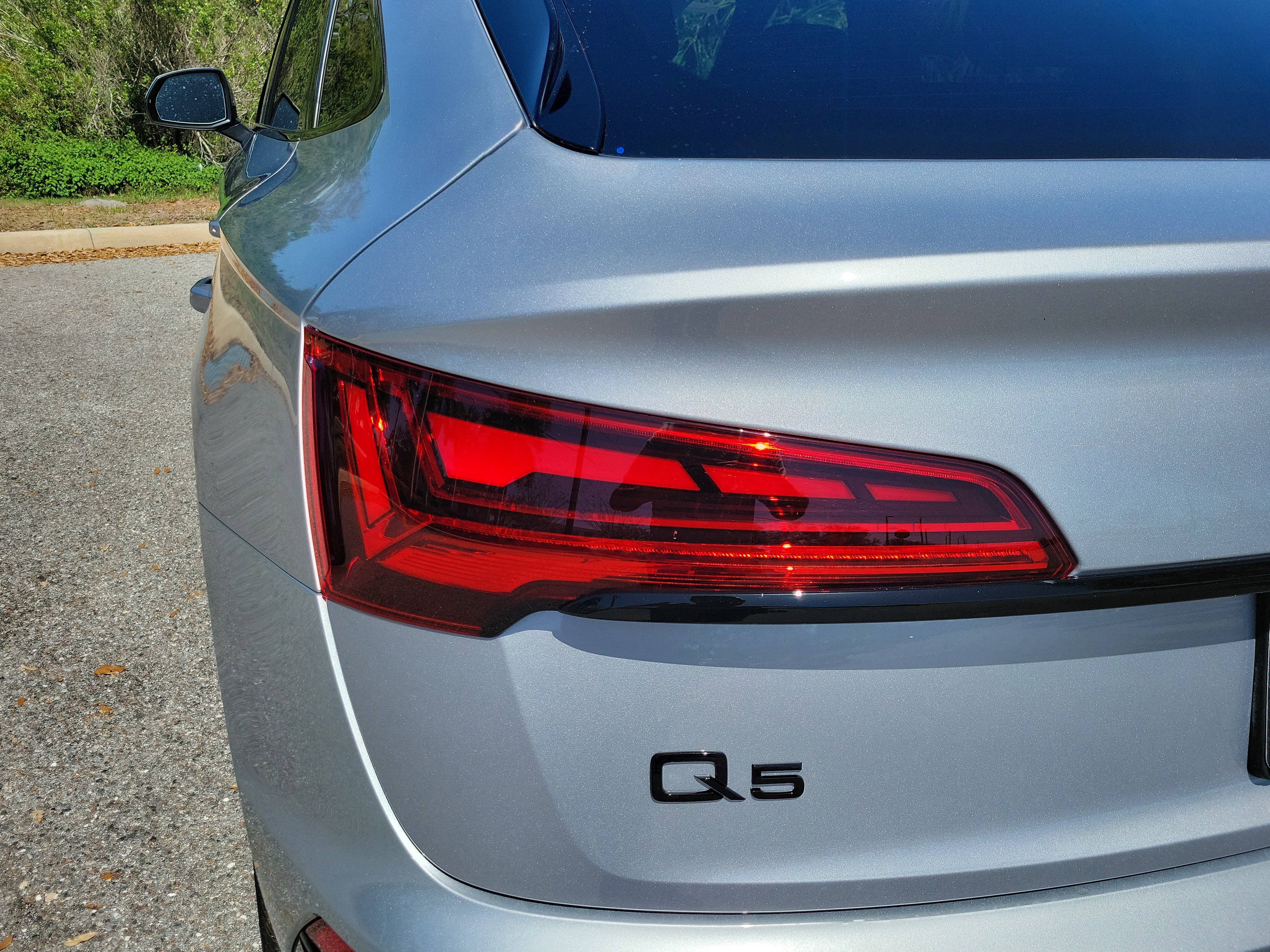 Certified 2025 Audi Q5 2.0T Premium Plus image 10