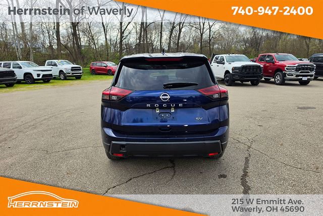 Used 2024 Nissan Rogue SV FWD image 30