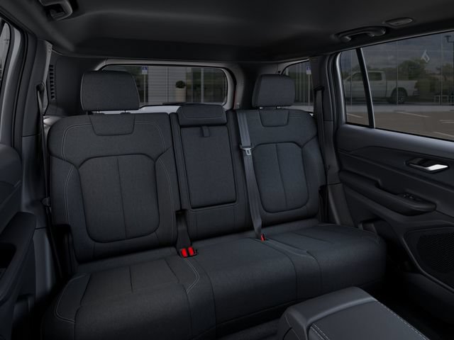 Used 2025 Jeep Grand Cherokee Laredo w/ Luxury Tech Group I AWD/4WD image 15
