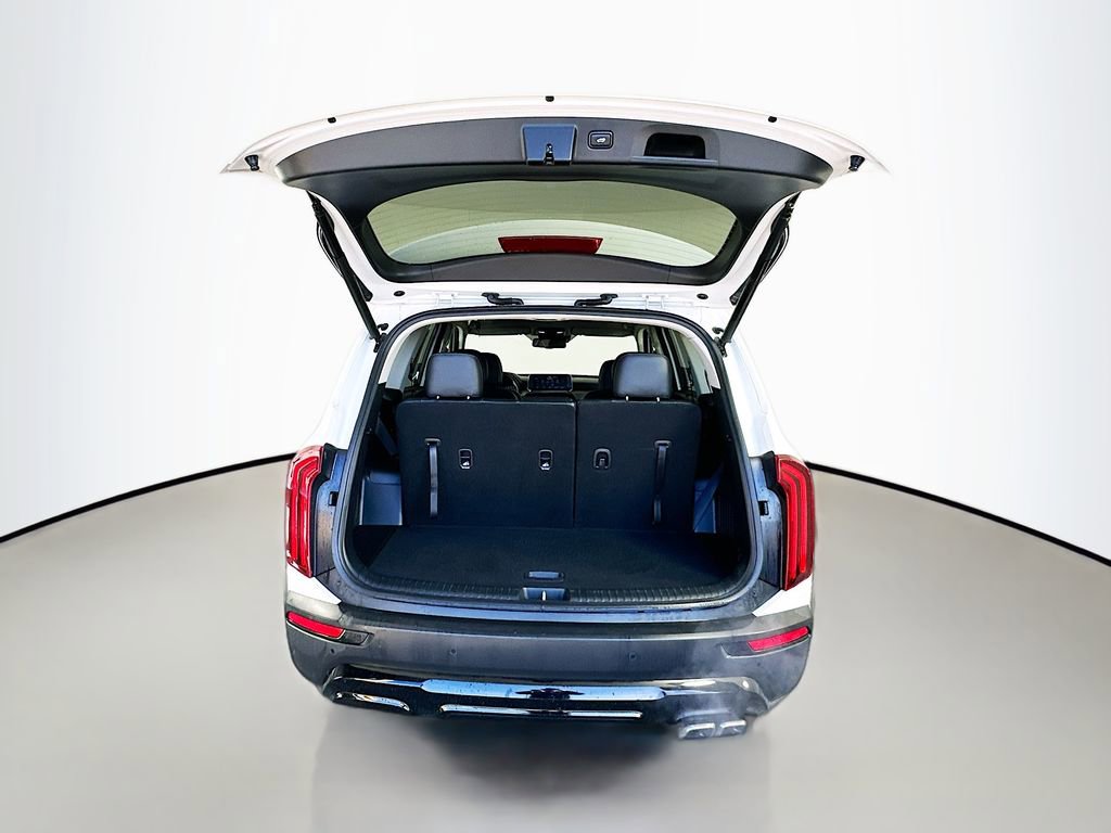 Used 2022 Kia Telluride EX w/ EX Premium Package image 28