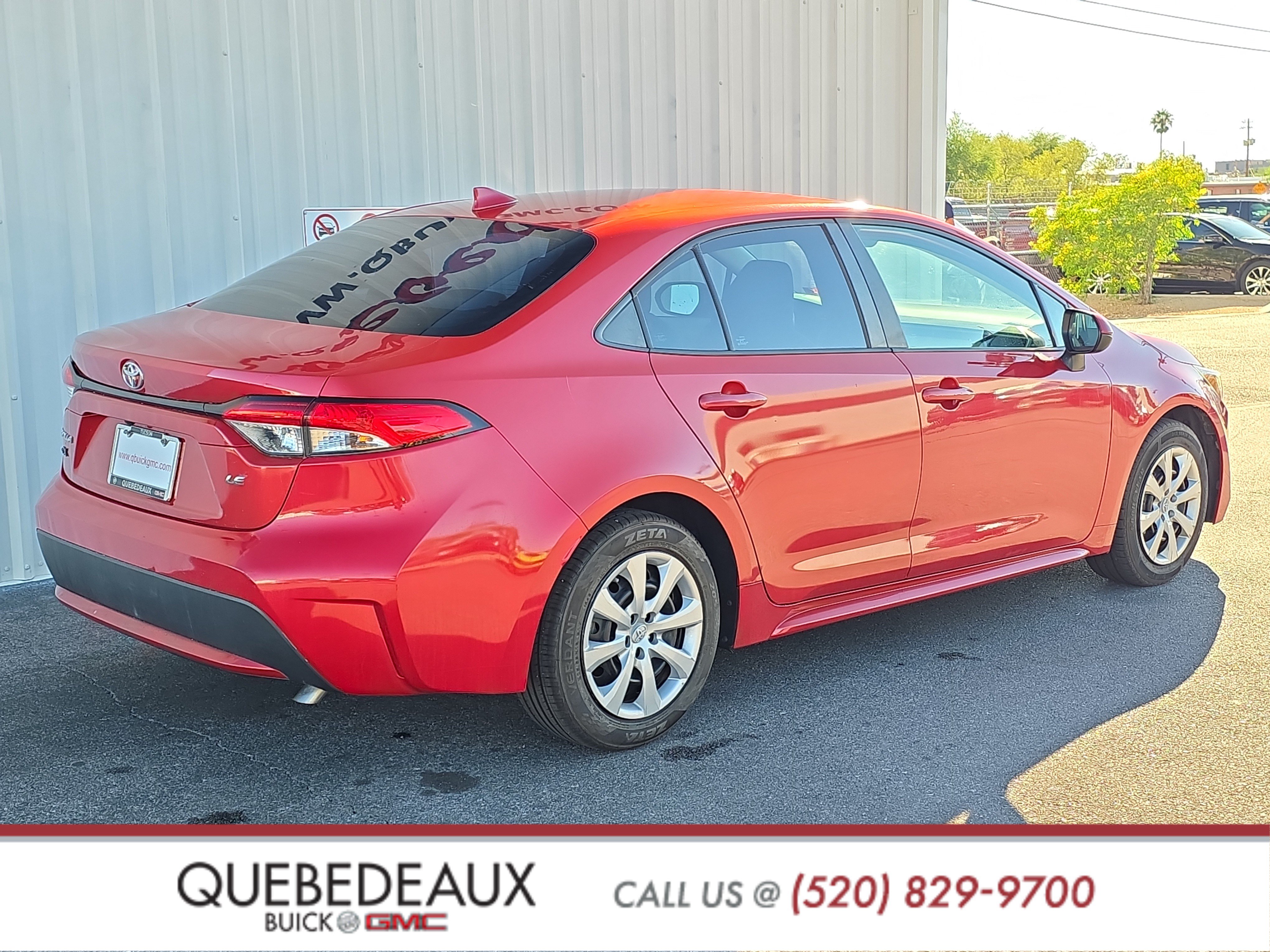 Used 2020 Toyota Corolla LE FWD image 7