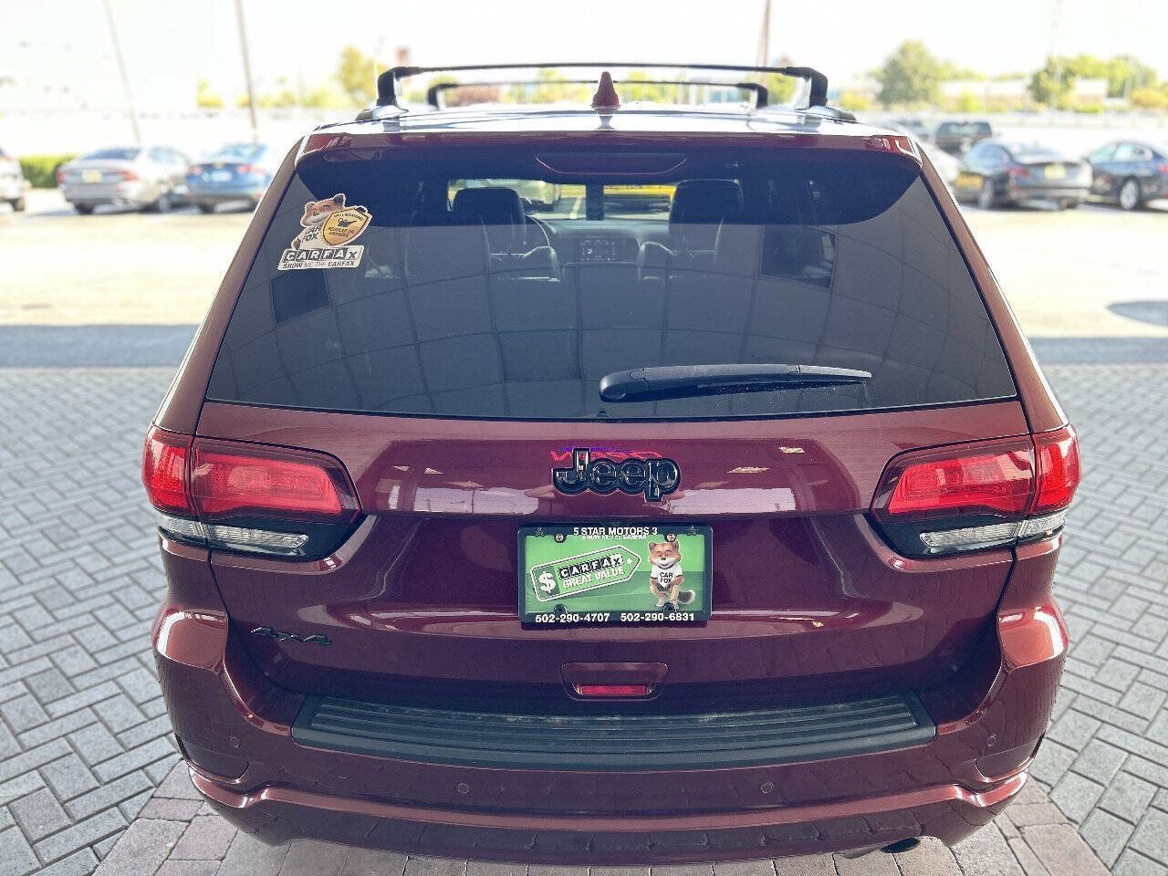 Used 2019 Jeep Grand Cherokee Altitude AWD/4WD image 14