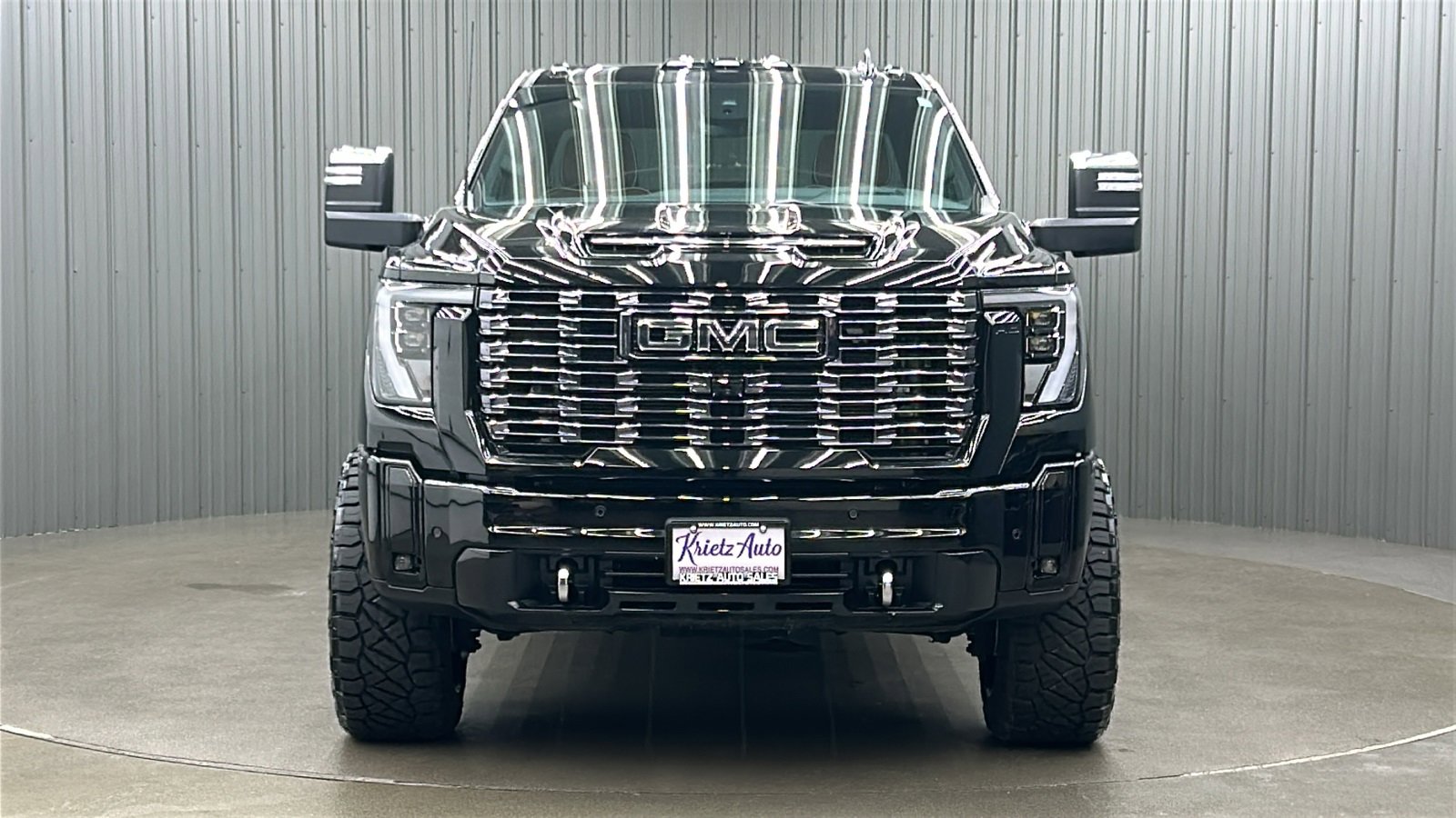 Used 2025 GMC Sierra 3500 Denali Ultimate image 8