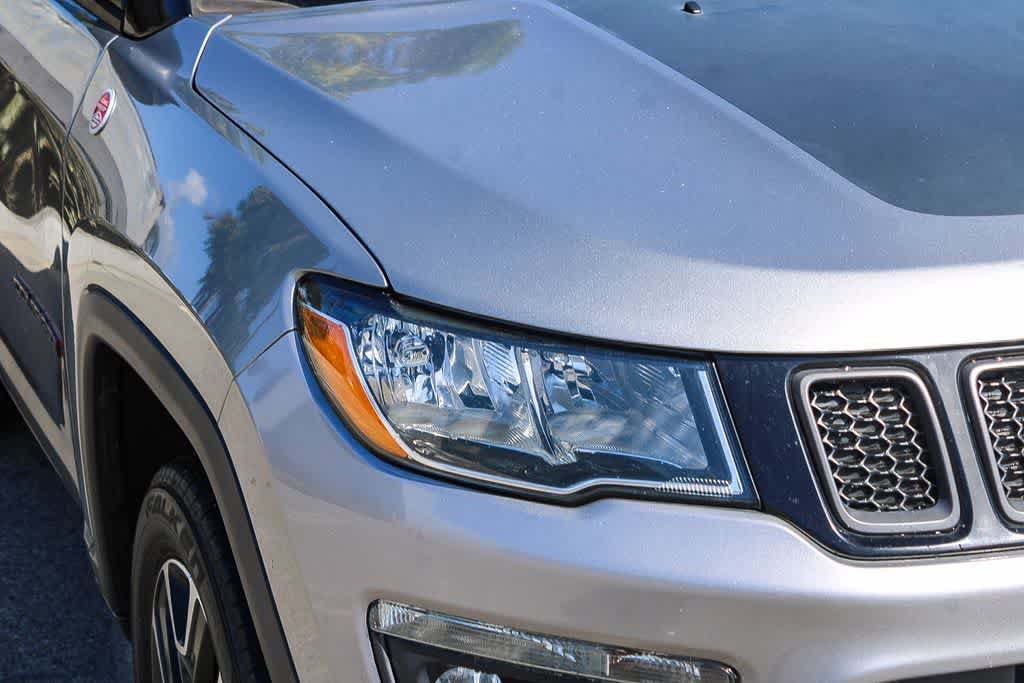Used 2020 Jeep Compass Trailhawk AWD/4WD image 4