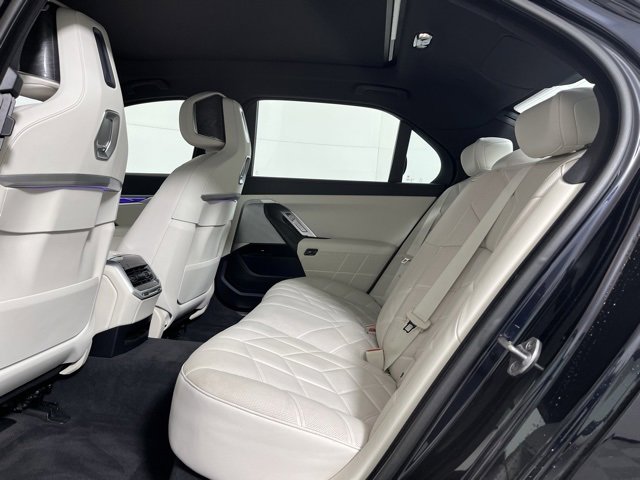 Certified 2023 BMW 760i xDrive image 20