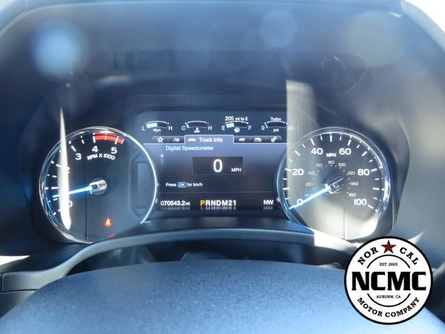 Used 2017 Ford F450 Platinum w/ FX4 Off-Road Package AWD/4WD image 43