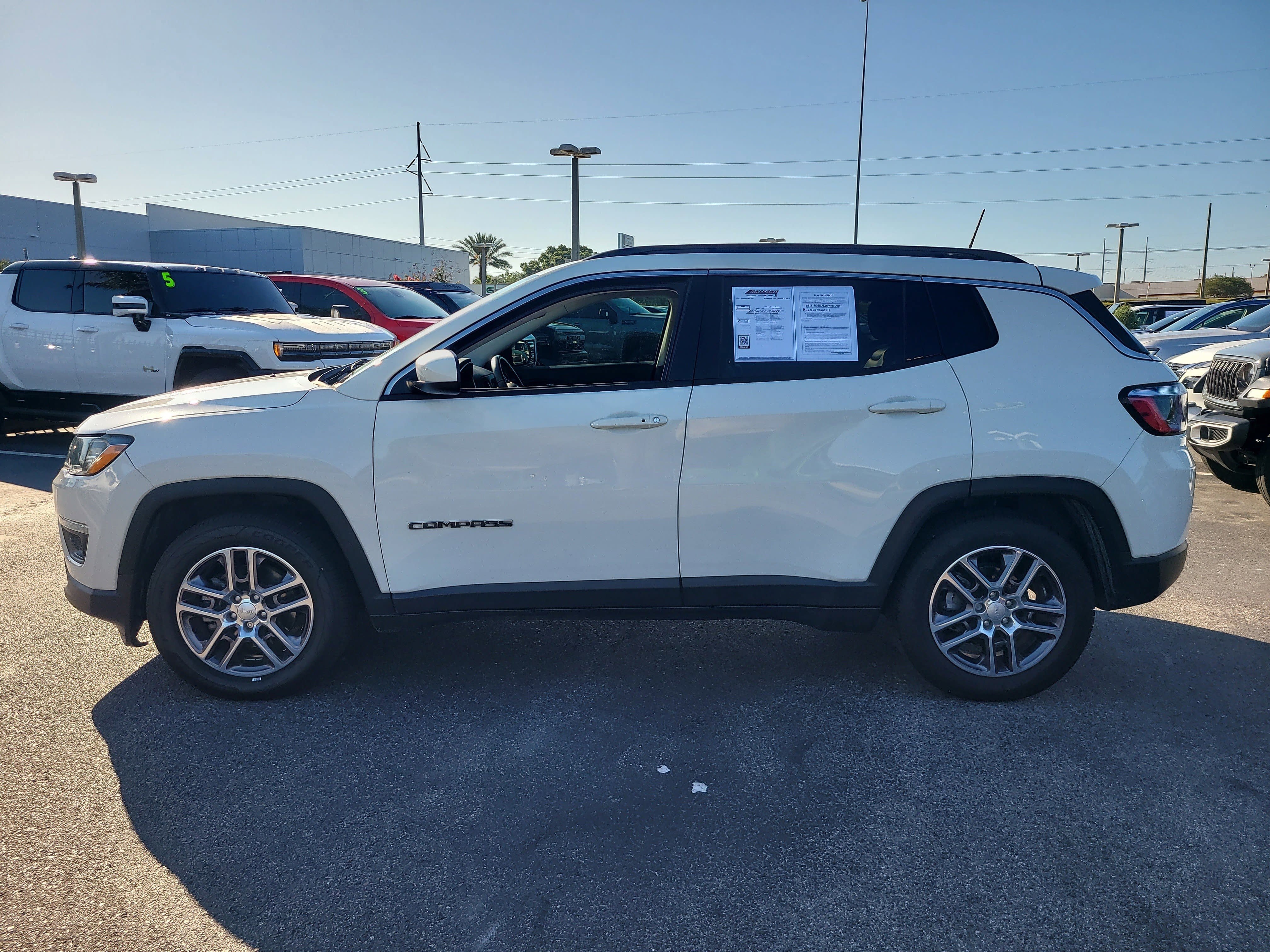 Used 2020 Jeep Compass Latitude FWD image 7