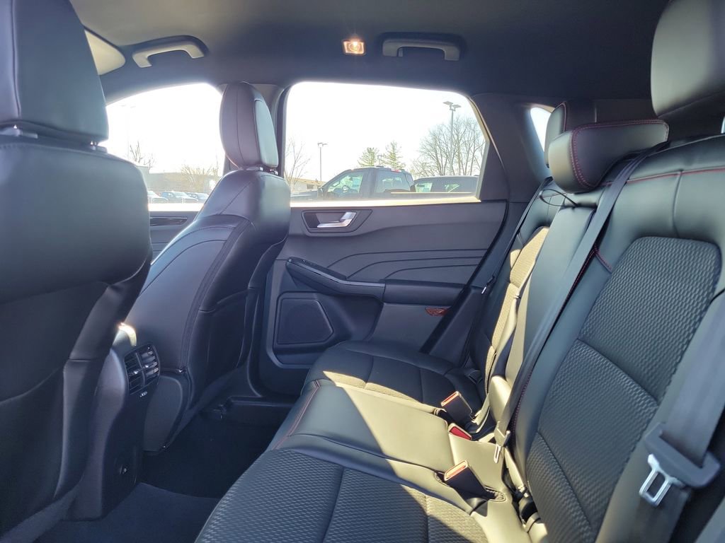 New 2026 Ford Escape ST-Line w/ Tech Pack #1 image 14