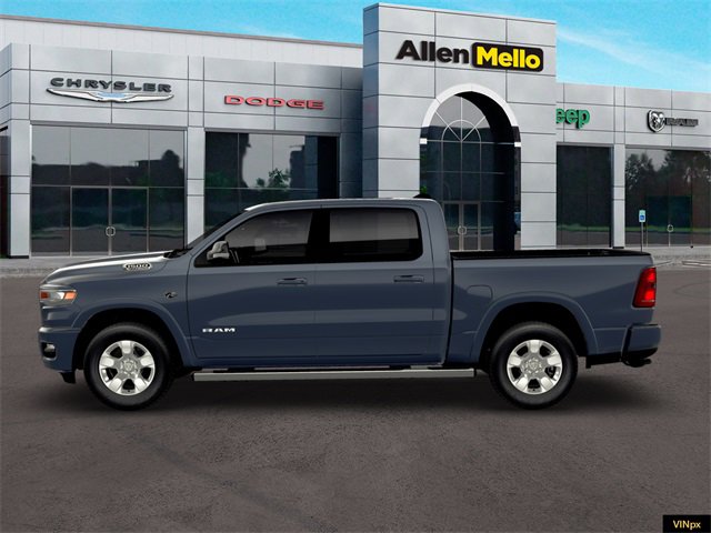New 2026 RAM 1500 4x4 Crew Cab image 3