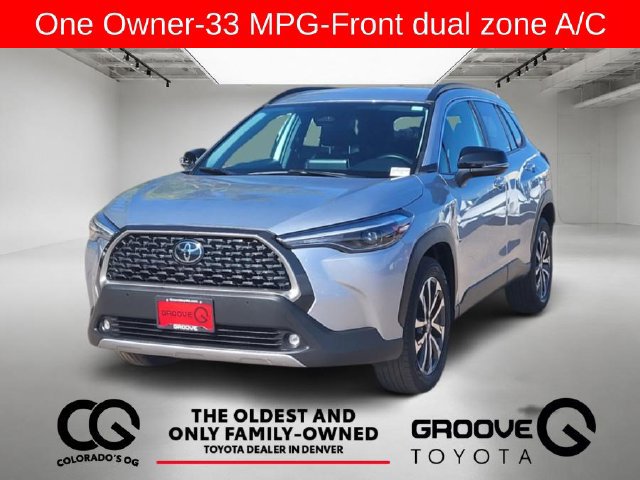Used 2025 Toyota Corolla Cross XLE FWD image 1