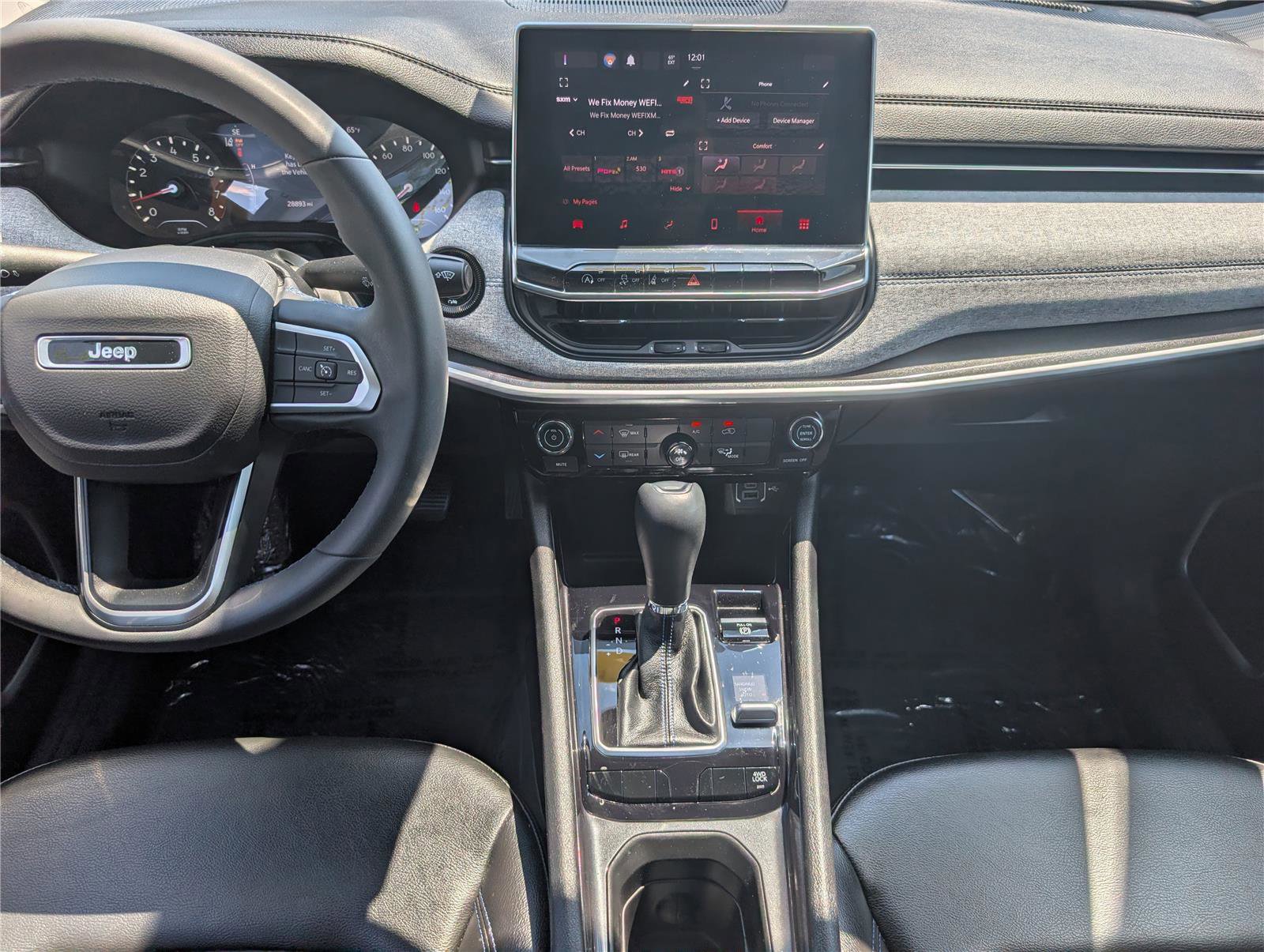 Used 2022 Jeep Compass Latitude AWD/4WD image 18