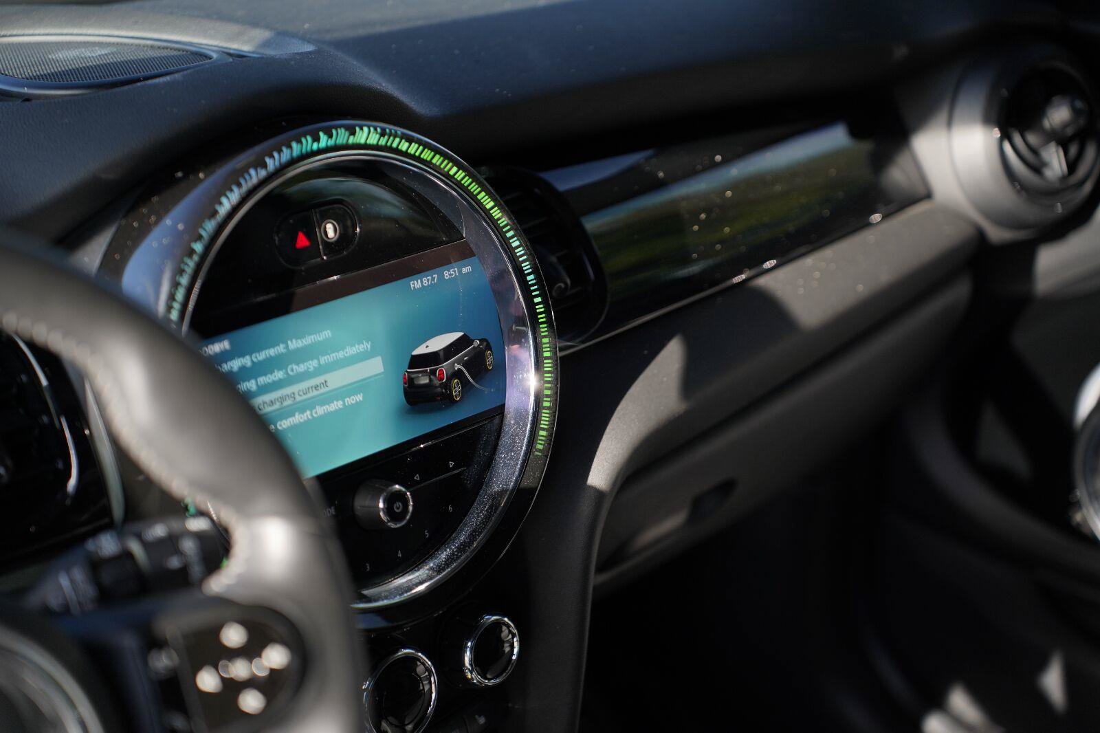Used 2024 MINI Cooper SE FWD image 11