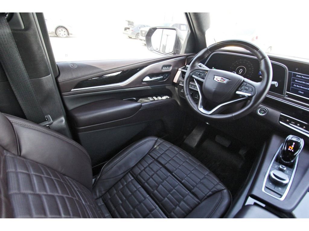 Used 2021 Cadillac Escalade Sport Platinum AWD/4WD image 8