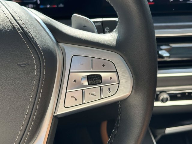 Certified 2025 BMW X7 xDrive40i w/ Premium Package AWD/4WD image 32