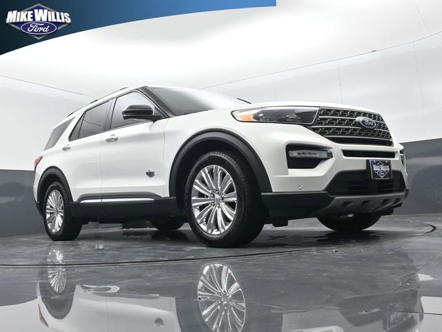 Used 2023 Ford Explorer King Ranch w/ Technology Package image 17