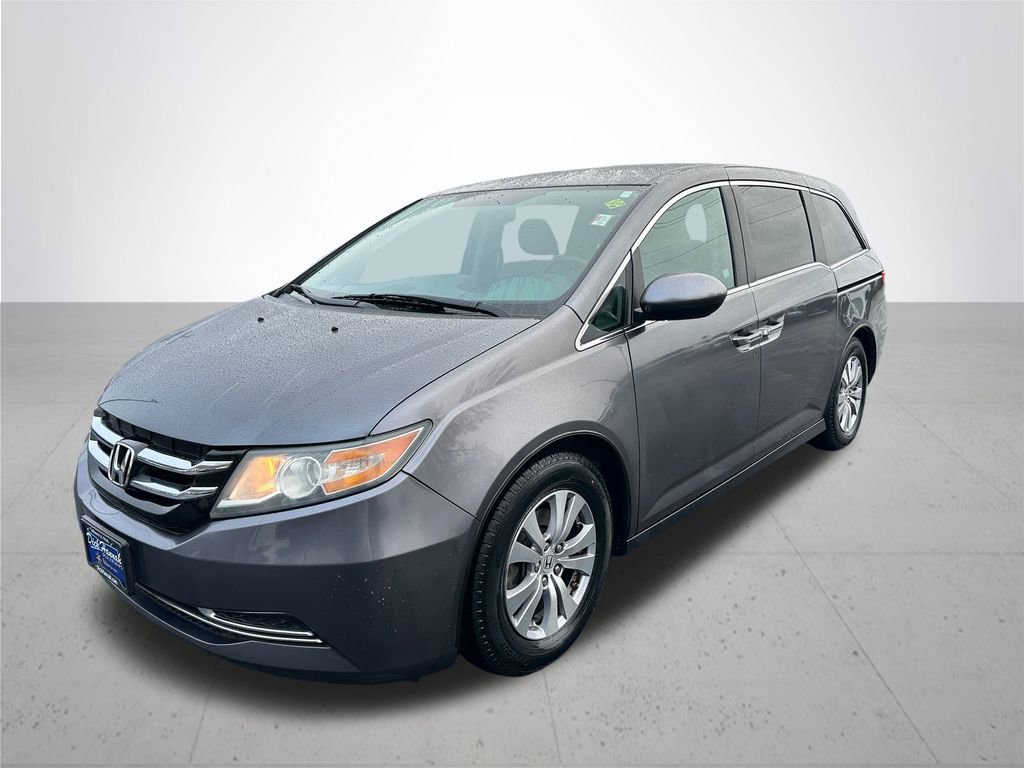 Used 2016 Honda Odyssey SE image 2